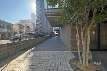 駐車場の出入り口