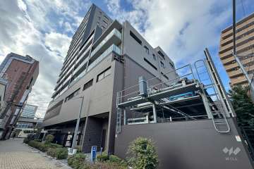 パークホームズ北千住アドーアの外観（北東側から）