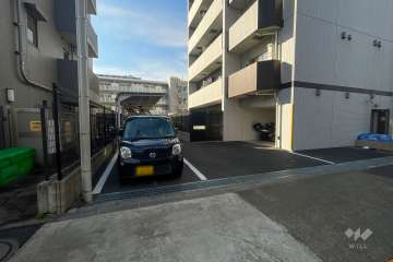 敷地内駐車場（屋外平面式）