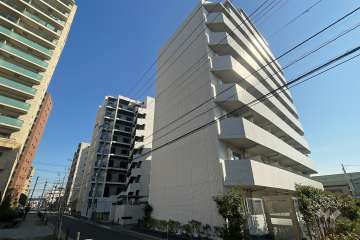 クレヴィスタ北綾瀬の外観（北西側から）