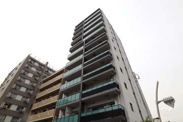 エクセレントシティ北千住の外観（南東側から）