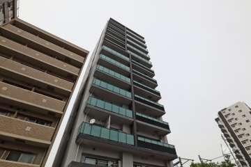 エクセレントシティ北千住の外観（南西側から）