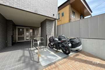 バイク置場