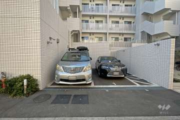 敷地内駐車場（屋外平面式）