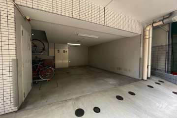 敷地内駐車場（屋内平面式）