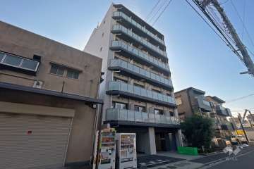 アイルグランデ北綾瀬の外観（北東側から）