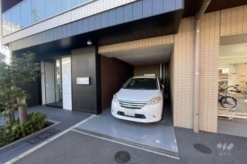 敷地内駐車場（屋内平面式）