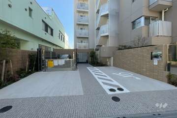 敷地内駐車場（屋外機械式）