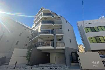 デュオステージ北千住2の外観（北東側から）