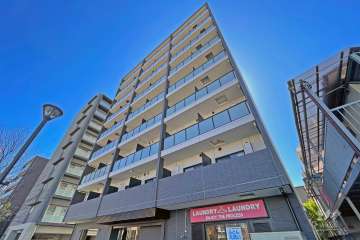 メディフィス千住大橋駅前の外観（北側から）