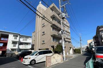 グリーンパーク竹ノ塚の外観（南西側から）