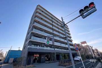 ミルーナヒルズ舎人シーズコレクションの外観（北西側から）