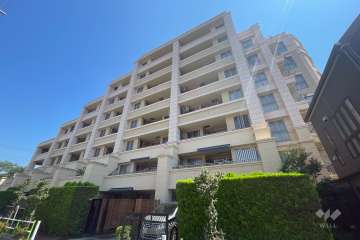 グランシティユーロコート成増の外観（南側から）