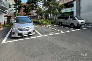 敷地内駐車場（屋外平面式）