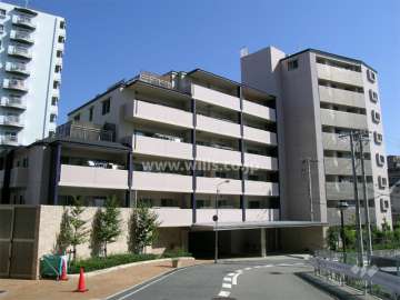外観（北西側から見る）