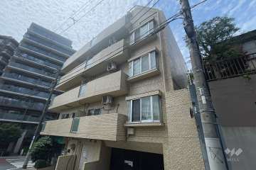 ライオンズマンション成増第３の外観（南東側から）