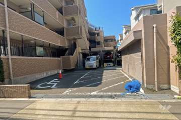 駐車場の出入り口・敷地内駐車場（屋外機械式・屋外平面式）