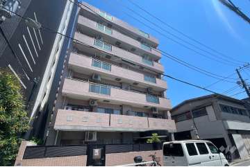 キャニオングランデ板橋参番館の外観（南西側から）