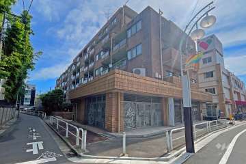 スターロワイヤル常盤台壱番館の外観（南西側から）