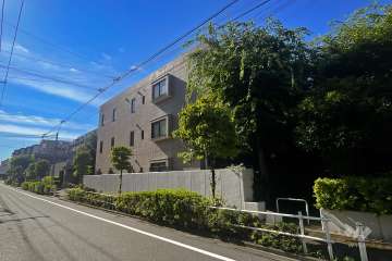 パークハイム小竹向原の外観（北西側から）