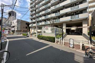 敷地南側の前面道路　