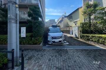 敷地内駐車場（屋外平面式）