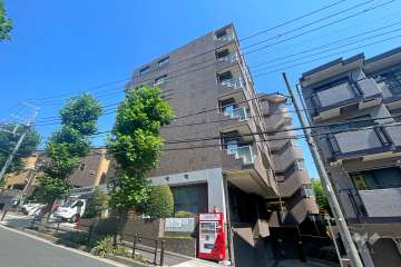 ドラゴンマンション赤塚公園壱番館の外観（南東側から）