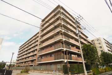 ビューネ蓮根城北公園の外観（南西側から）