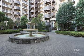 エントランスアプローチ