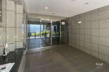 エントランスホール