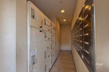 宅配ボックスと共用ポスト