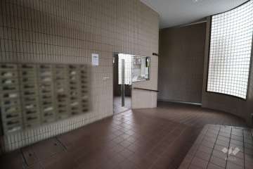 エントランスホール