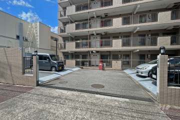 敷地内駐車場（屋外機械式）