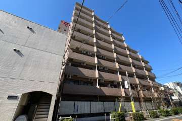 ライオンズプラザ本蓮沼の外観（南西側から）