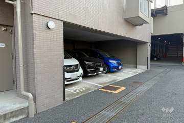 敷地内駐車場（屋内平面式）