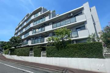 クリオ赤塚壱番館の外観（北東側から）　　