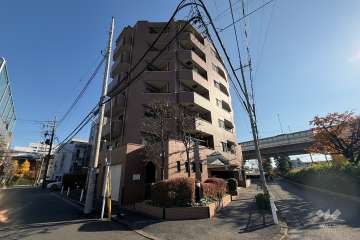 アドリーム高島平の外観（北西側から）