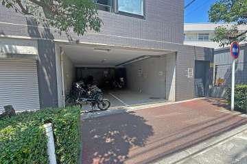 敷地内駐車場（屋外平面式）