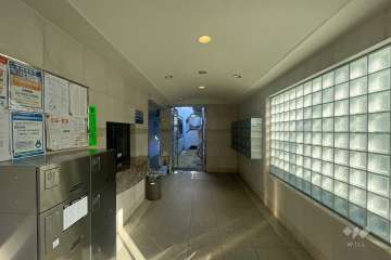 エントランスホール　