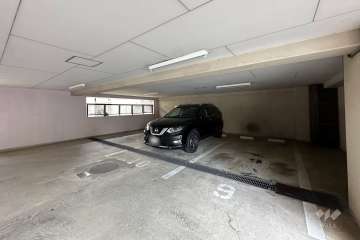 敷地内駐車場（屋内平面式）