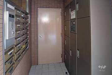 宅配ボックスと共用ポスト