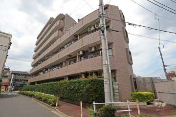 チサンマンション板橋赤塚の外観（南東側から）