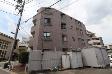 チサンマンション板橋赤塚の外観（東側から）