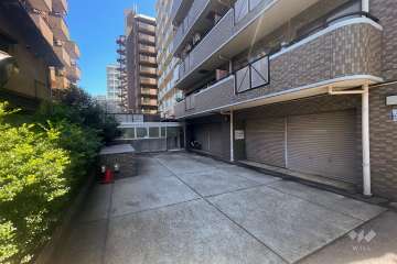 敷地内駐車場（屋外平面式）