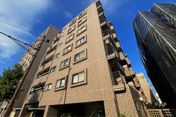 エバーグリーンパレス板橋の外観（南東側から）