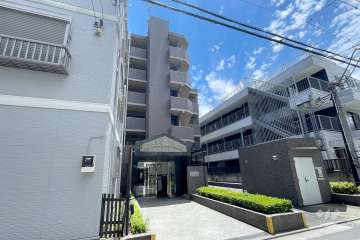 レーベンハイム中板橋2の外観（北東側から）