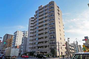 プライムコート大山の外観（北側から）