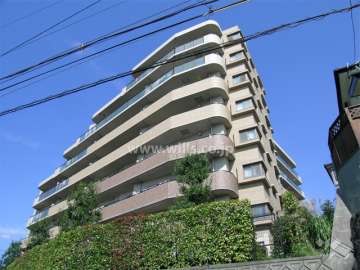 千里山東アーバンライフの外観（南西側から）