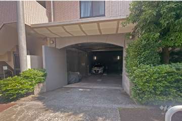 駐車場の出入り口・敷地内駐車場（屋内平面式）