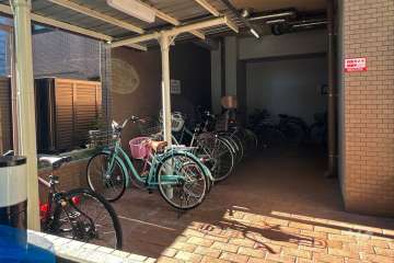 駐輪場